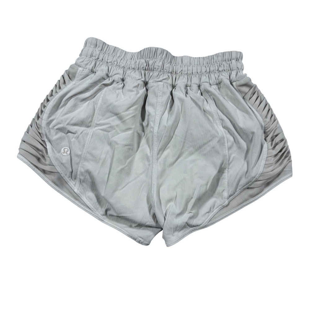 Lululemon Find Your Pace Running Shorts Womens 2 Light Grey Pleated Mesh Active